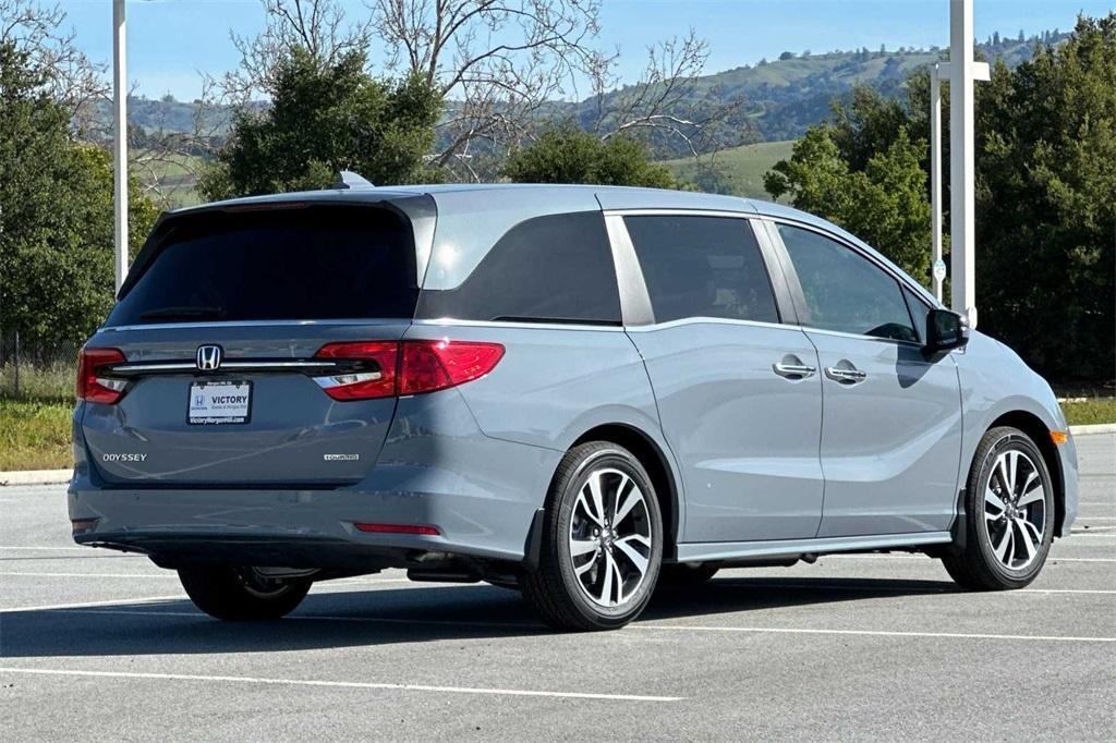 new 2024 Honda Odyssey car, priced at $47,350