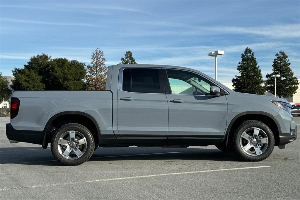 new 2025 Honda Ridgeline car, priced at $44,885