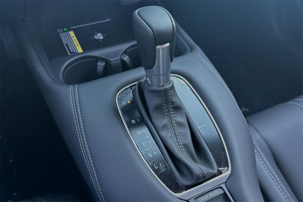 new 2025 Honda HR-V car, priced at $30,895