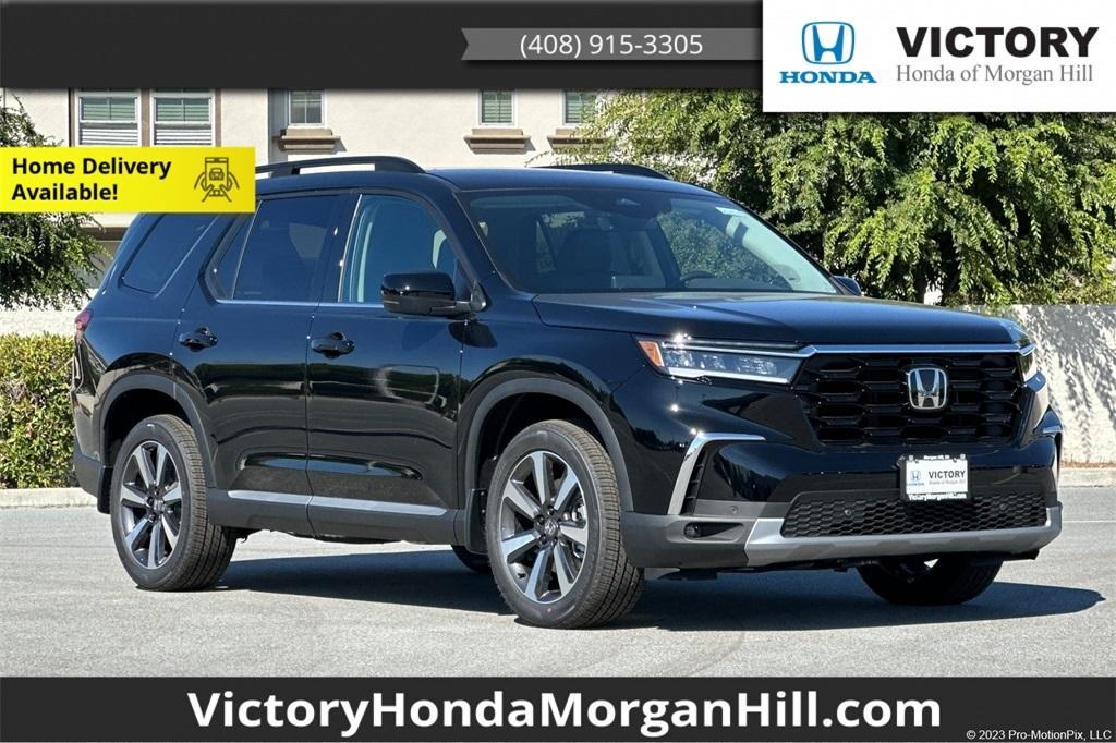 new 2025 Honda Pilot car, priced at $49,600