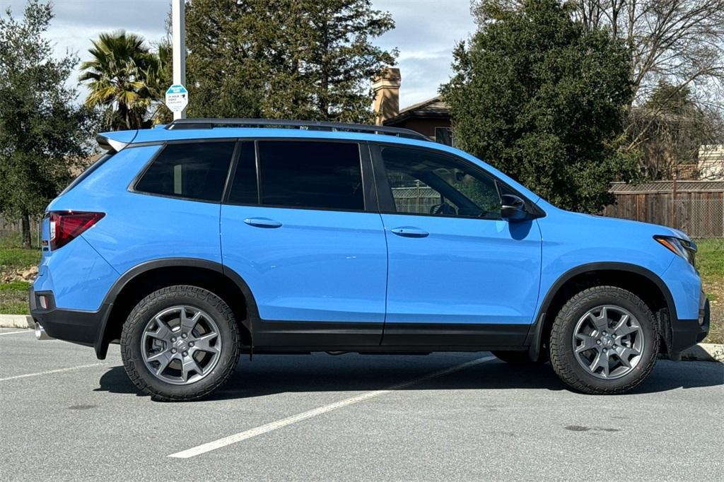 new 2025 Honda Passport car, priced at $46,905