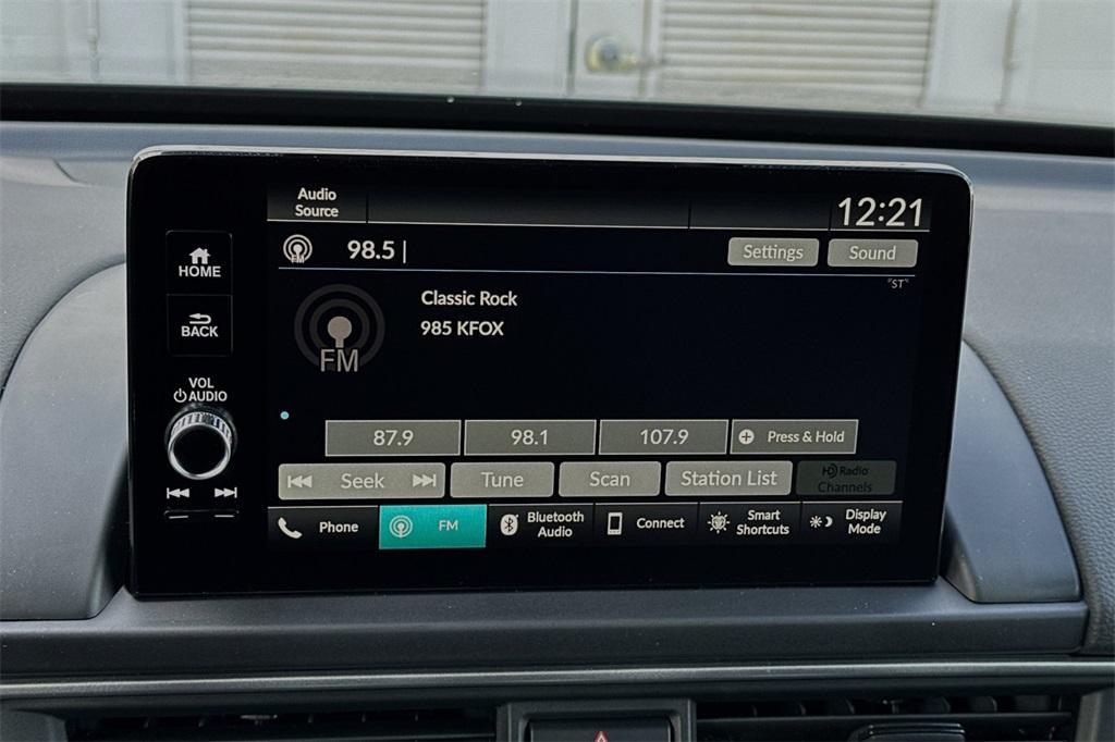 new 2025 Honda Pilot car, priced at $47,505