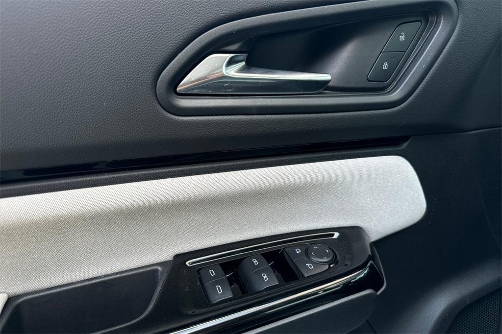 new 2025 Honda Prologue car, priced at $52,305