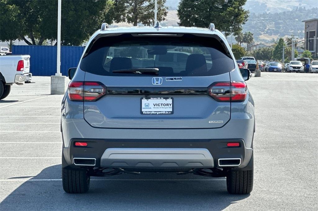 new 2025 Honda Pilot car, priced at $47,955