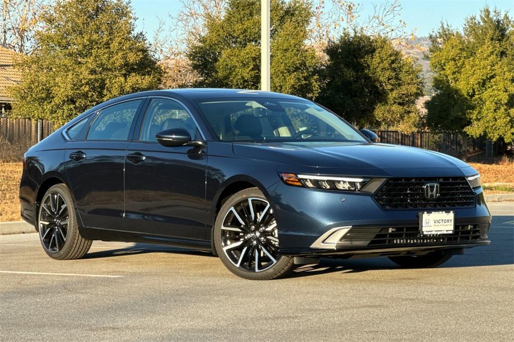 new 2025 Honda Accord Hybrid car, priced at $40,495