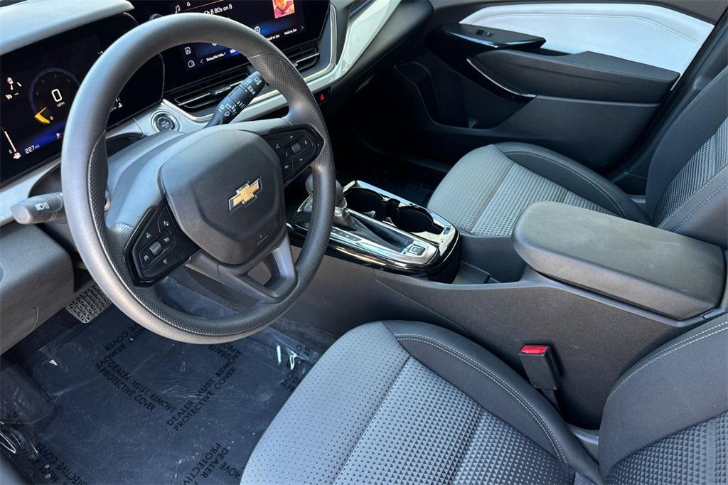 used 2025 Chevrolet Trax car, priced at $21,139