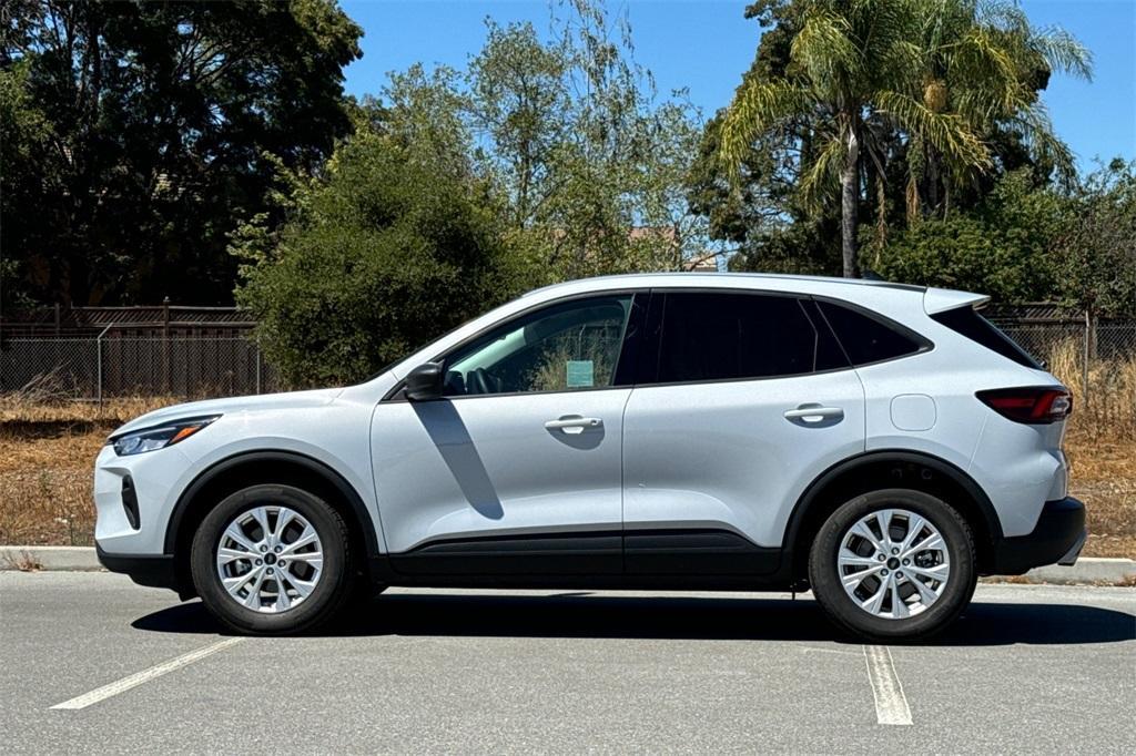 used 2025 Ford Escape car, priced at $26,092