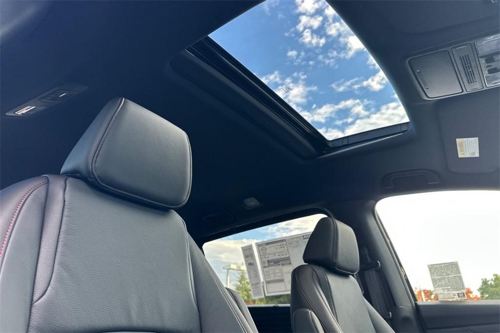 new 2026 Honda Odyssey car, priced at $45,390