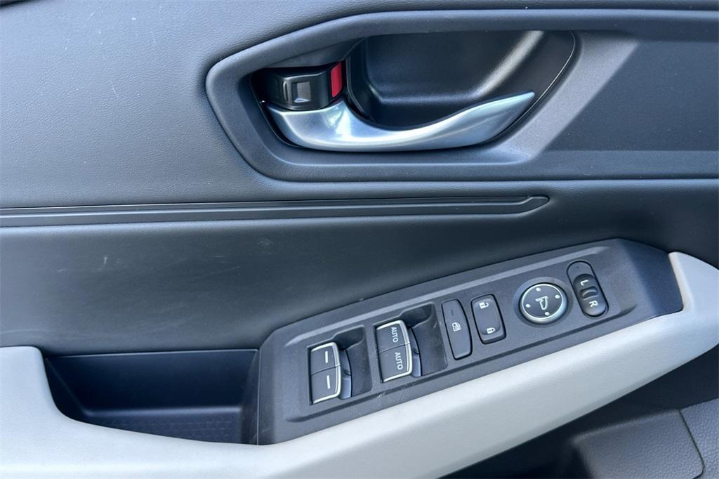 new 2025 Honda Accord car, priced at $31,755