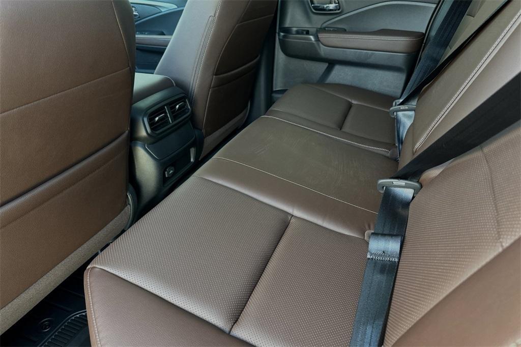 new 2025 Honda Ridgeline car, priced at $44,430