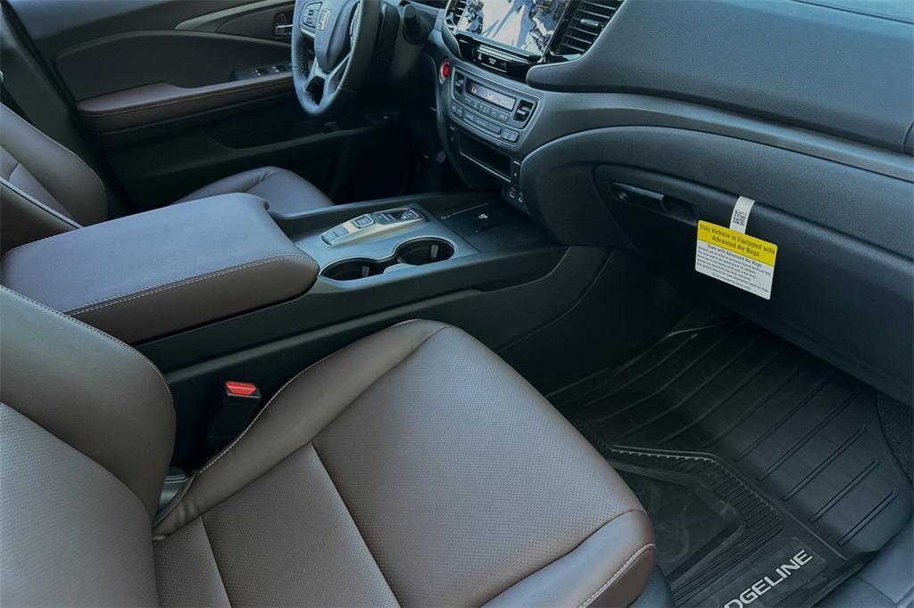 new 2025 Honda Ridgeline car, priced at $44,430