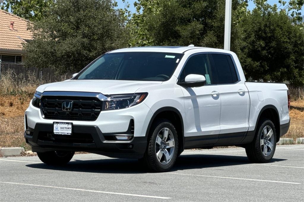new 2025 Honda Ridgeline car, priced at $44,885