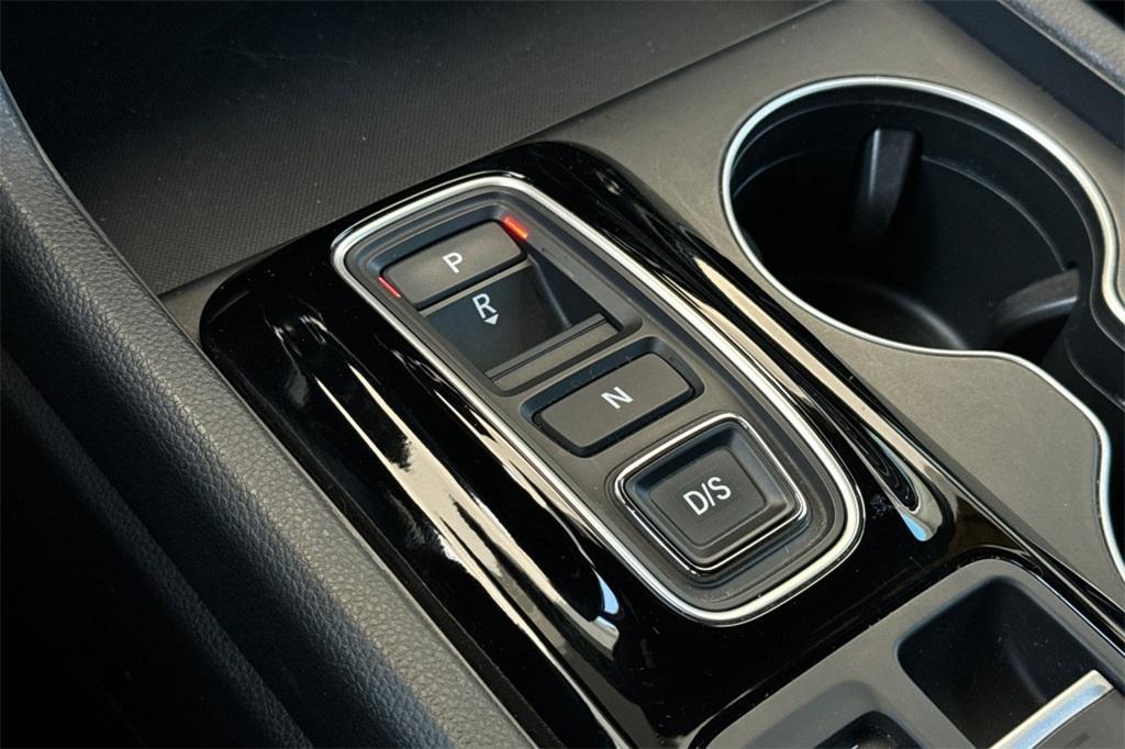 used 2024 Honda Pilot car, priced at $39,819