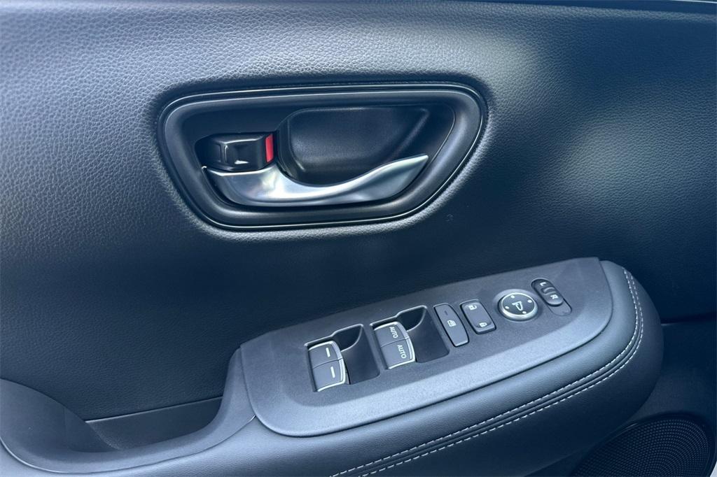 new 2026 Honda HR-V car, priced at $33,455