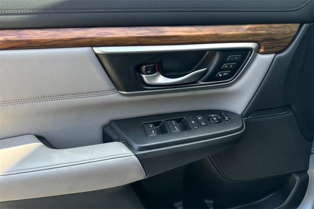 used 2018 Honda CR-V car, priced at $22,111