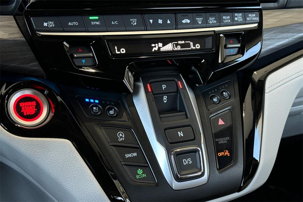 new 2025 Honda Odyssey car, priced at $52,630