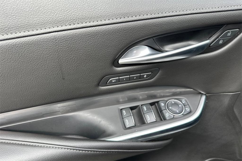 used 2024 Cadillac XT4 car, priced at $28,475