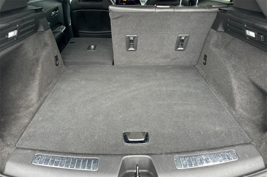 used 2024 Cadillac XT4 car, priced at $28,475