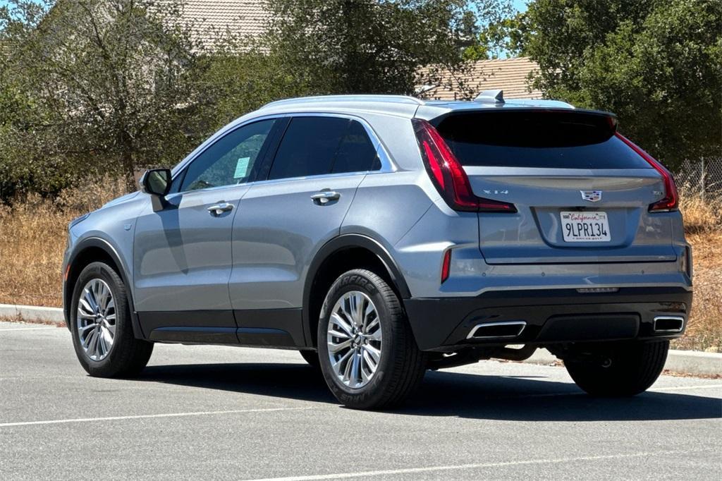 used 2024 Cadillac XT4 car, priced at $31,403