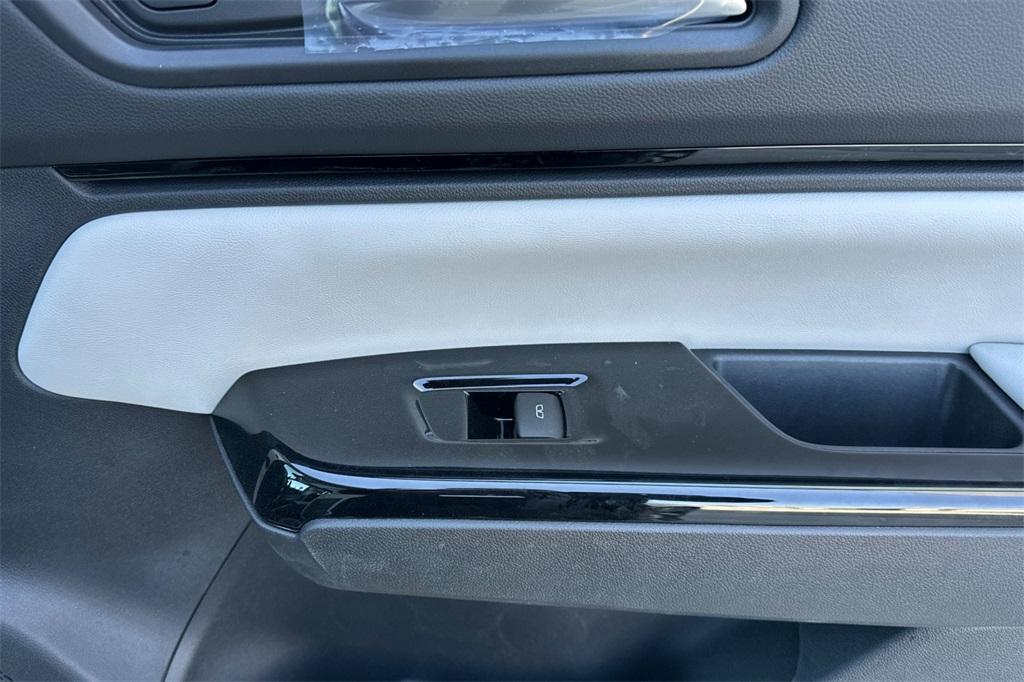 new 2025 Honda Prologue car, priced at $52,155