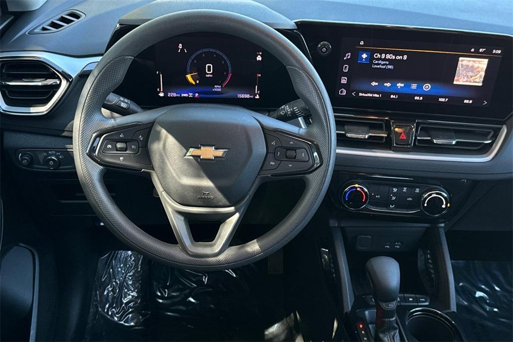 used 2025 Chevrolet TrailBlazer car, priced at $24,798
