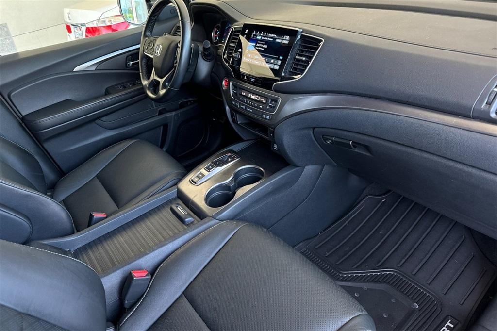 used 2021 Honda Passport car, priced at $29,998