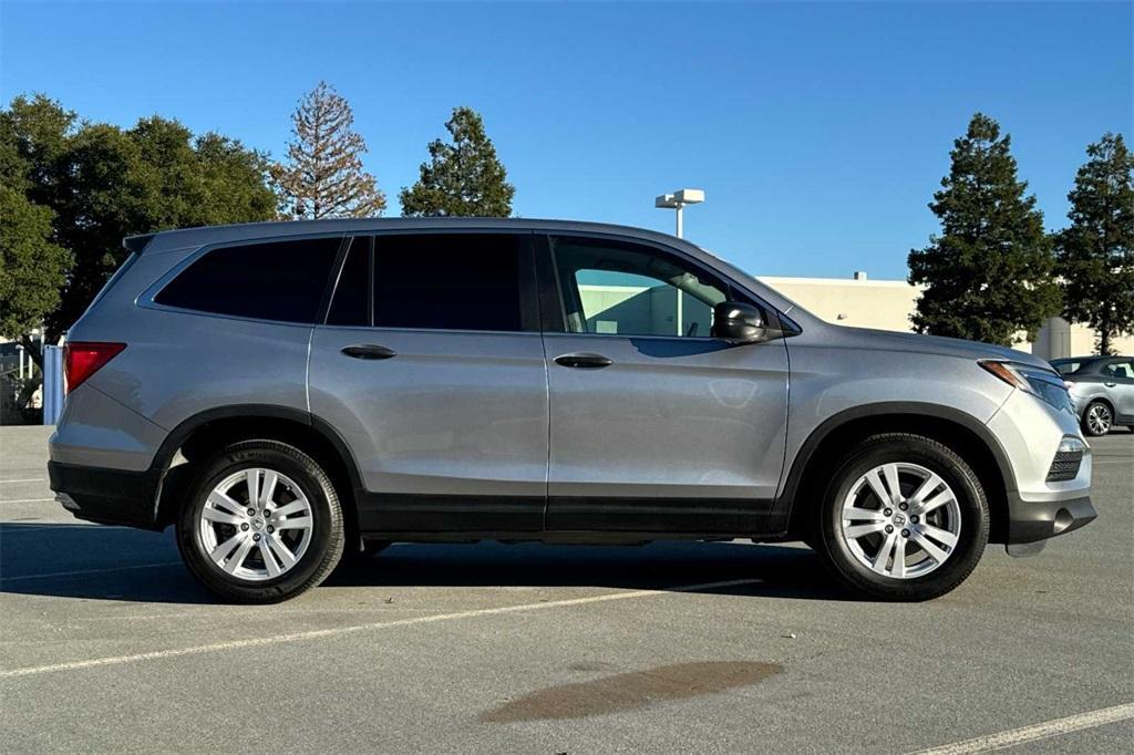 used 2016 Honda Pilot car, priced at $21,995