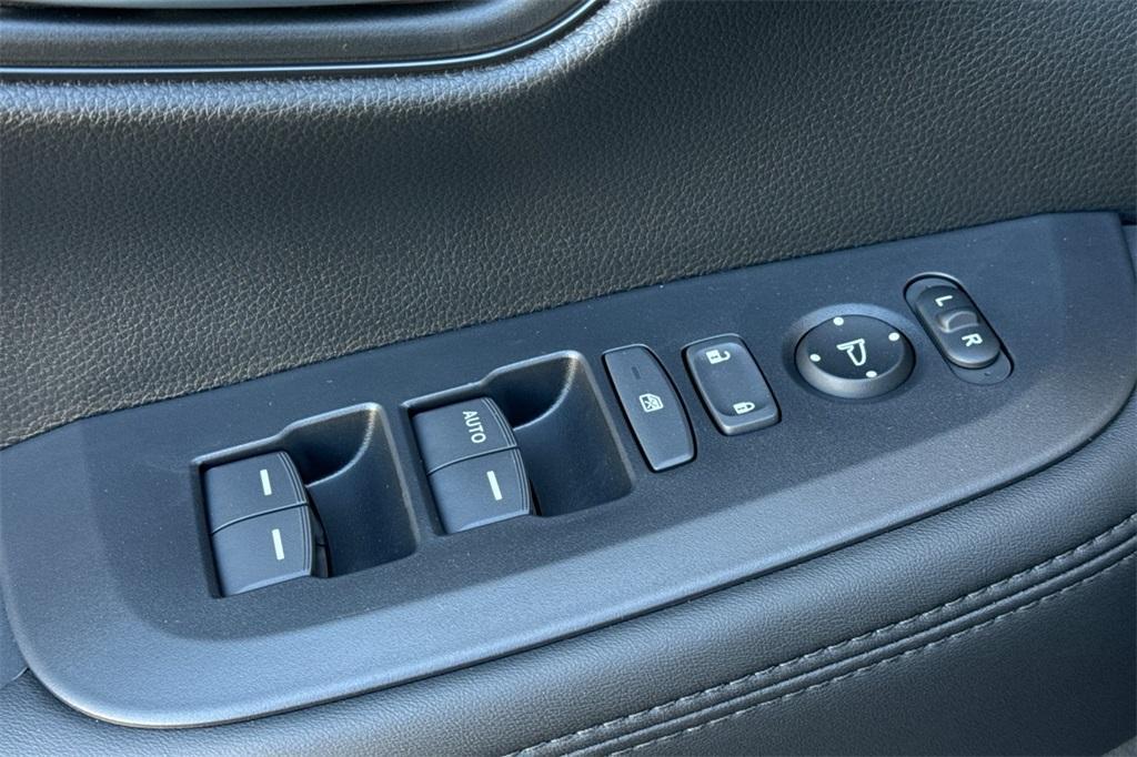 new 2026 Honda HR-V car, priced at $29,605