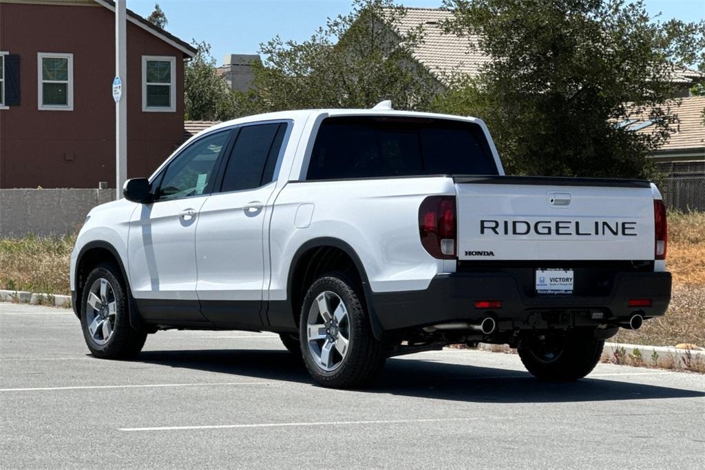 new 2025 Honda Ridgeline car, priced at $45,135