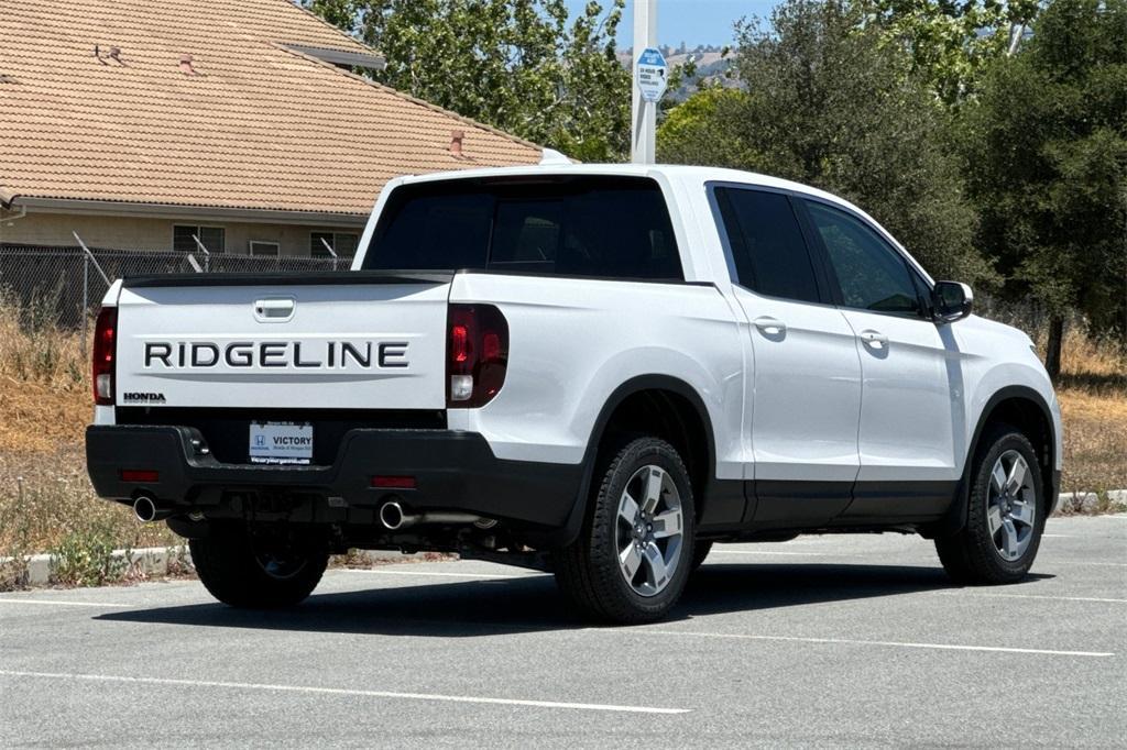 new 2025 Honda Ridgeline car, priced at $45,135