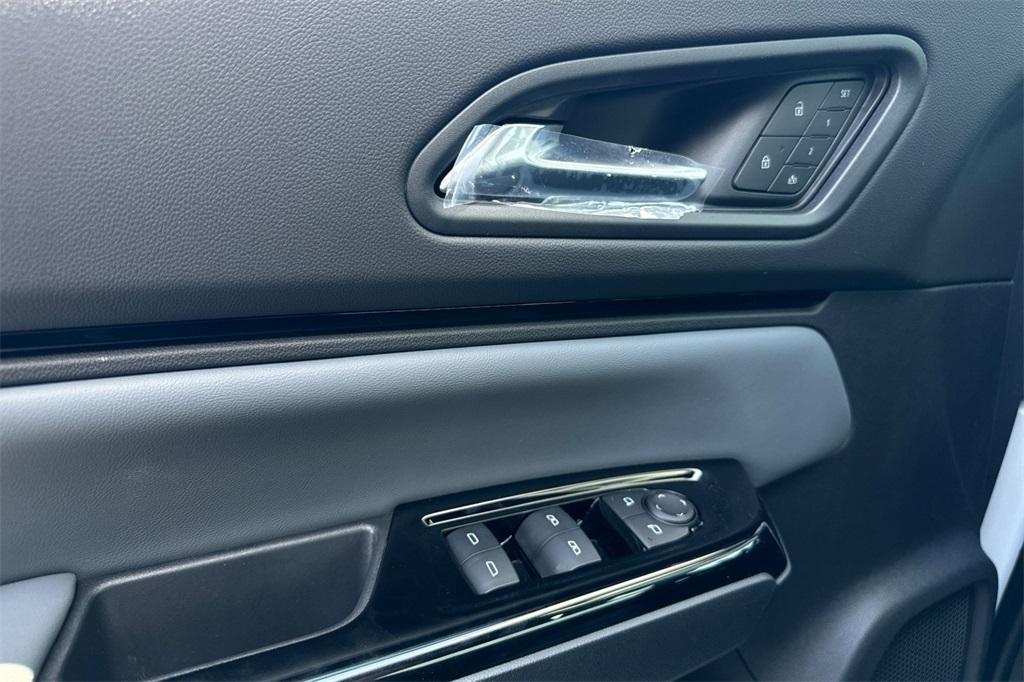 new 2025 Honda Prologue car, priced at $56,605