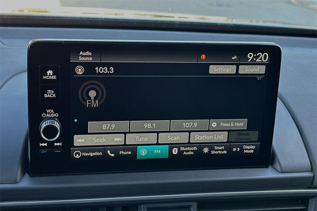 new 2025 Honda Pilot car, priced at $57,215