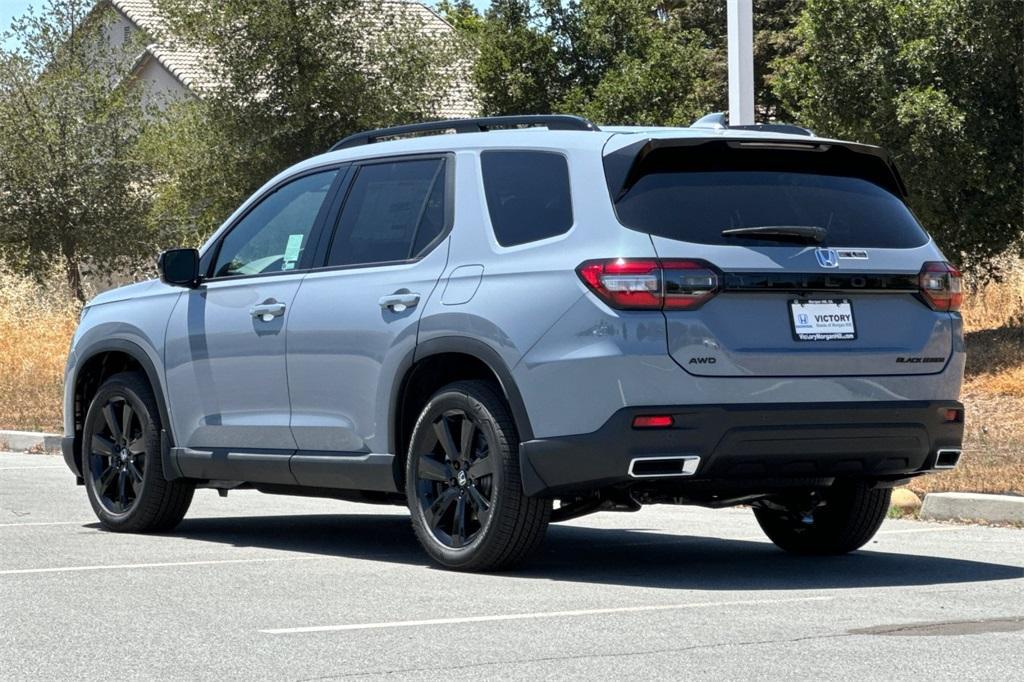 new 2025 Honda Pilot car, priced at $57,215