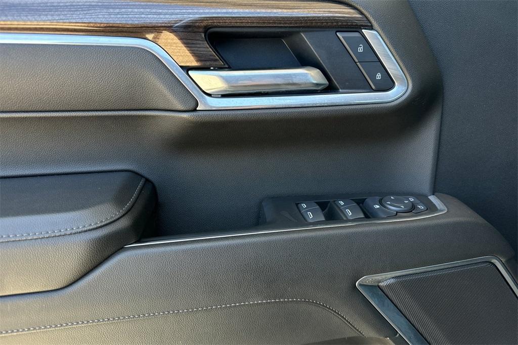 used 2025 Chevrolet Silverado 1500 car, priced at $44,889
