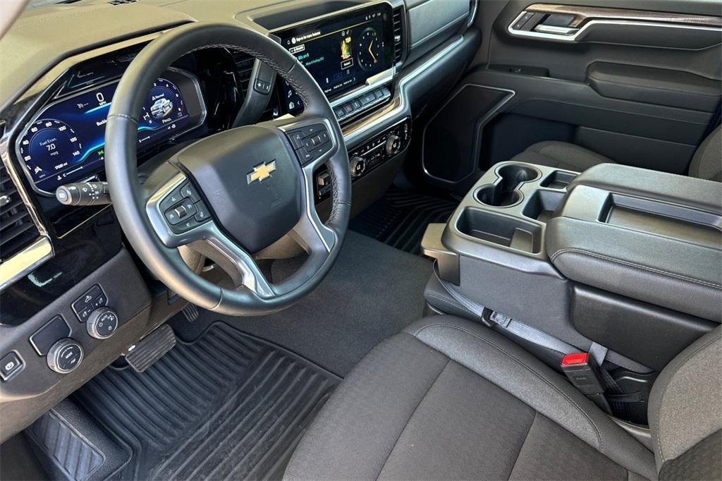 used 2025 Chevrolet Silverado 1500 car, priced at $44,889
