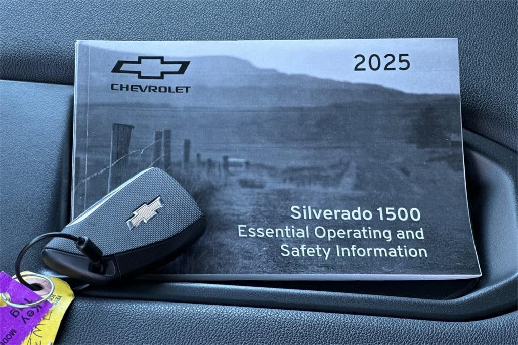 used 2025 Chevrolet Silverado 1500 car, priced at $44,889