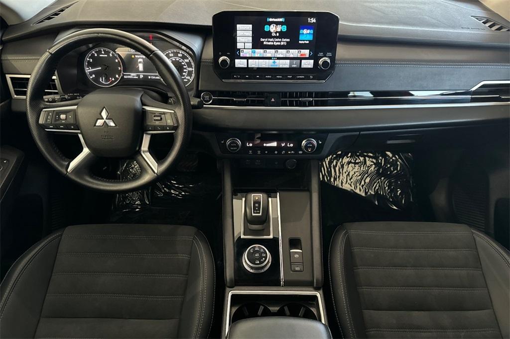 used 2024 Mitsubishi Outlander car, priced at $30,008