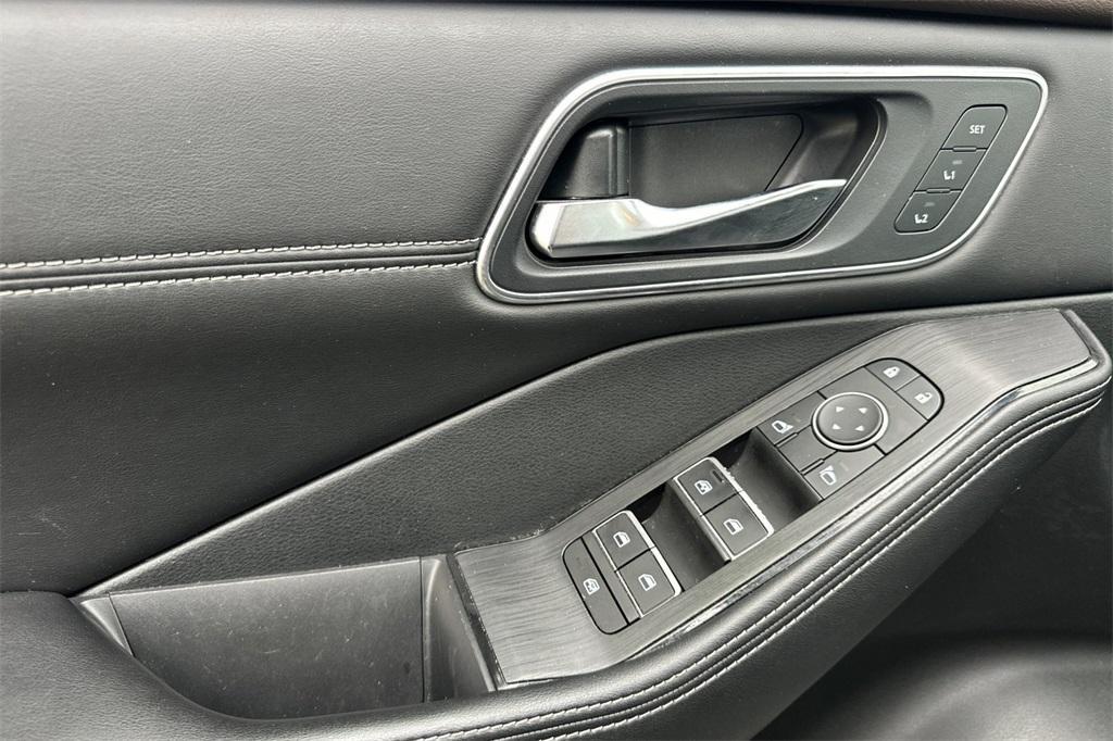 used 2021 Nissan Rogue car, priced at $18,006