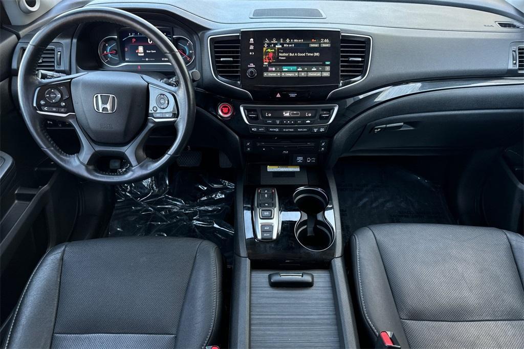 used 2022 Honda Pilot car, priced at $39,215