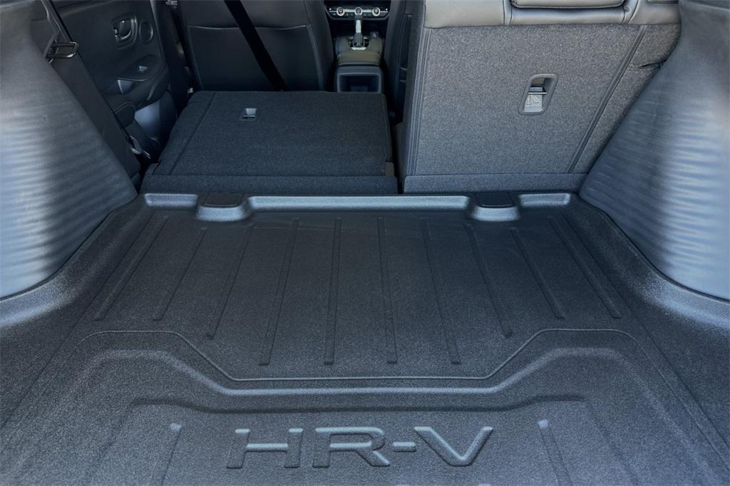new 2025 Honda HR-V car, priced at $29,500