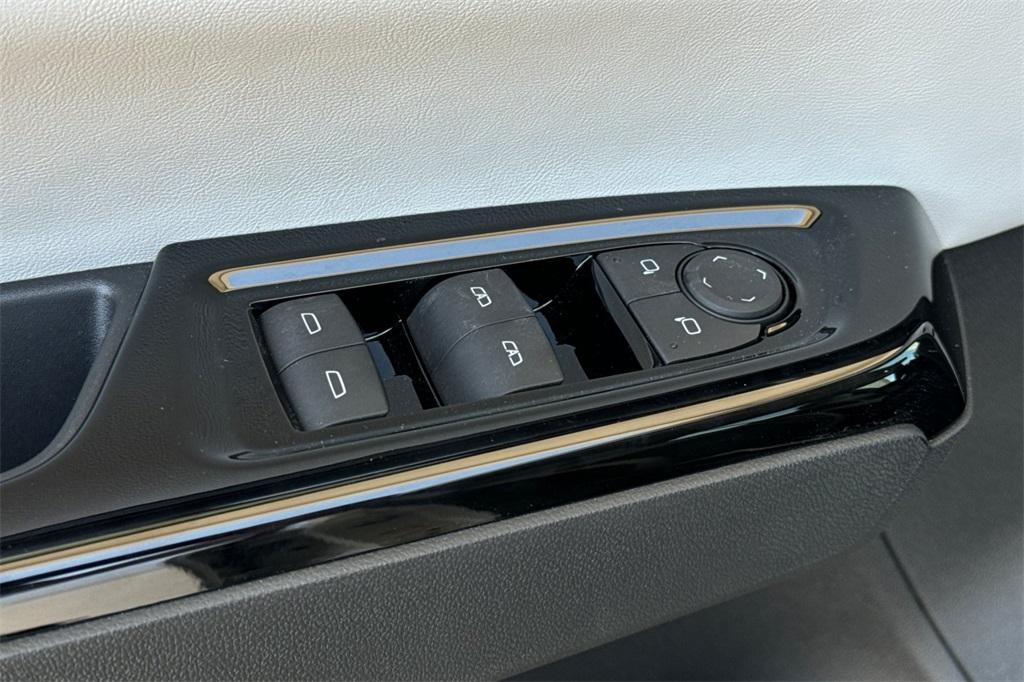 new 2025 Honda Prologue car, priced at $56,605