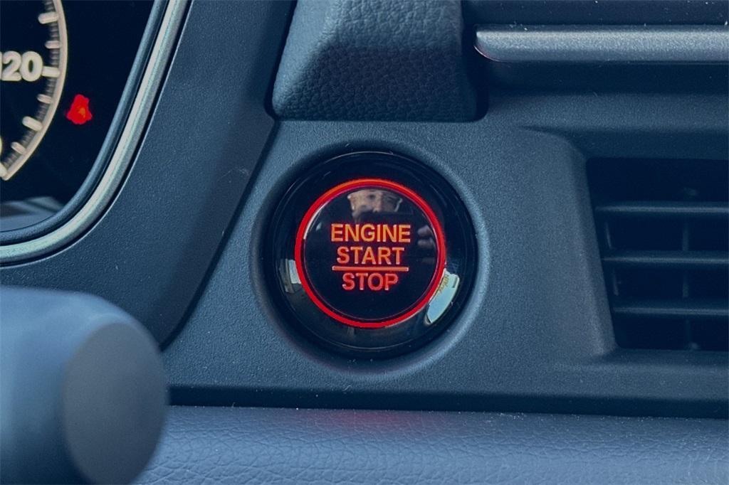 new 2025 Honda Pilot car, priced at $46,180