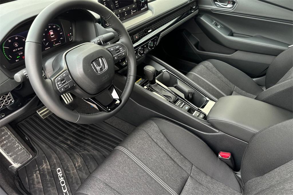 new 2025 Honda Accord Hybrid car, priced at $35,305