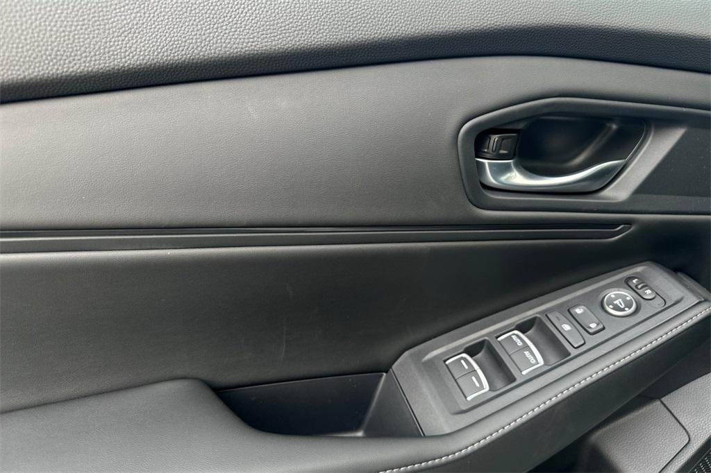 new 2025 Honda Accord Hybrid car, priced at $35,305