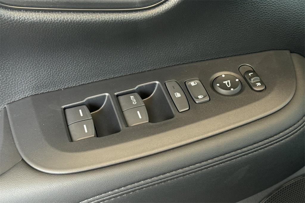 new 2026 Honda HR-V car, priced at $27,595