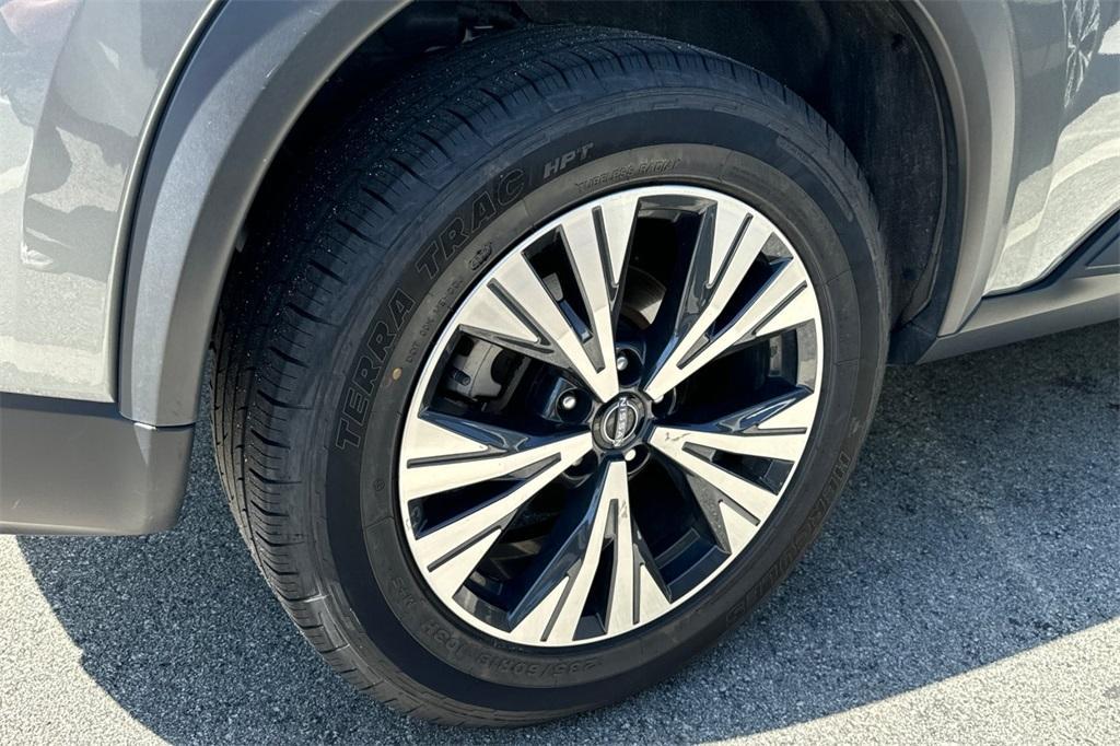 used 2023 Nissan Rogue car, priced at $22,886