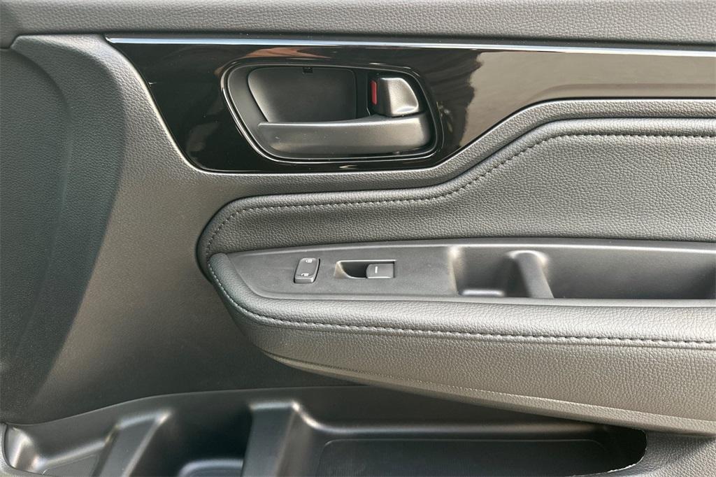 new 2026 Honda Odyssey car, priced at $49,445