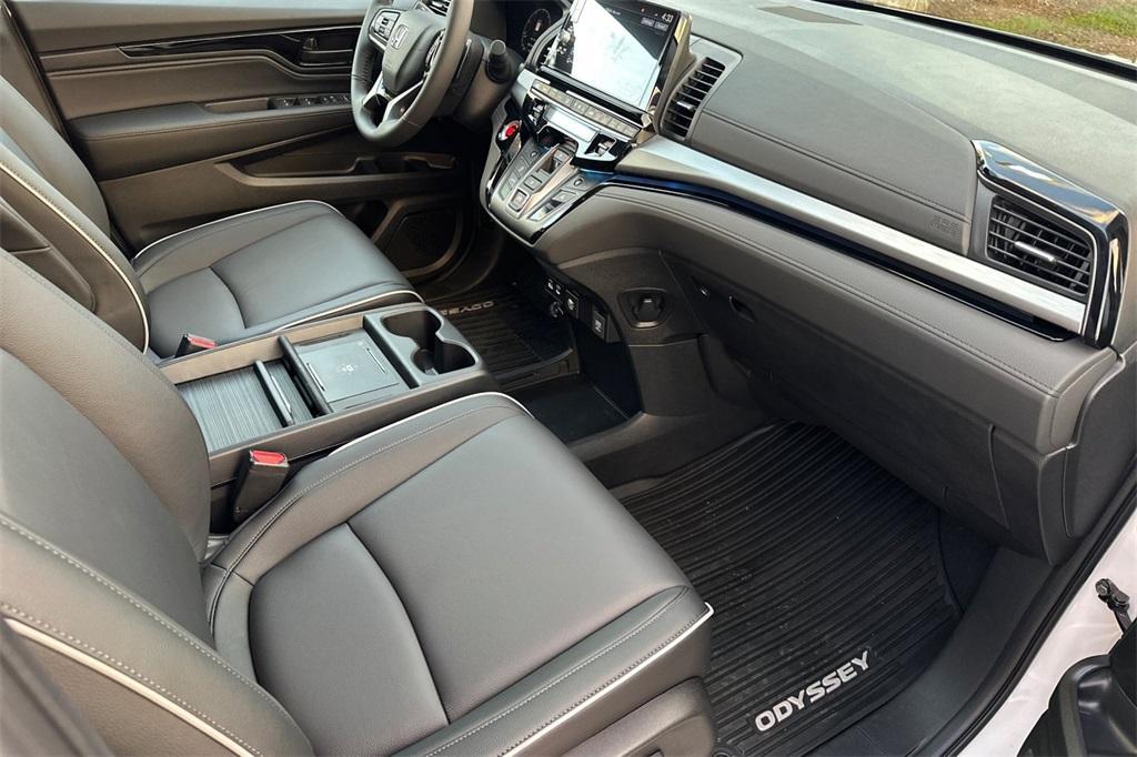 new 2026 Honda Odyssey car, priced at $49,445