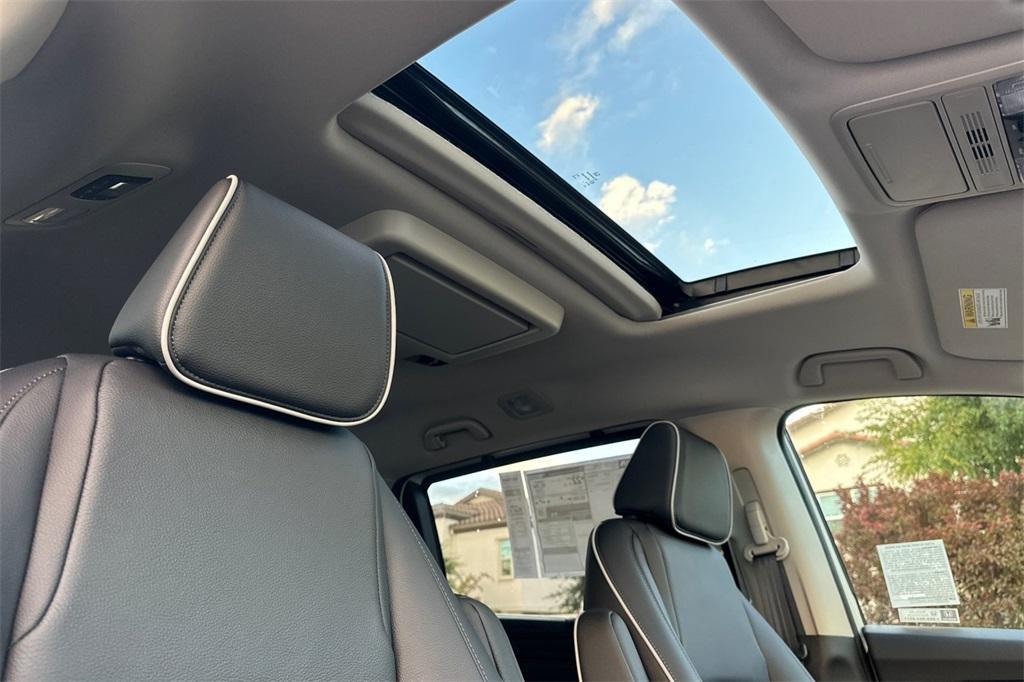 new 2026 Honda Odyssey car, priced at $49,445