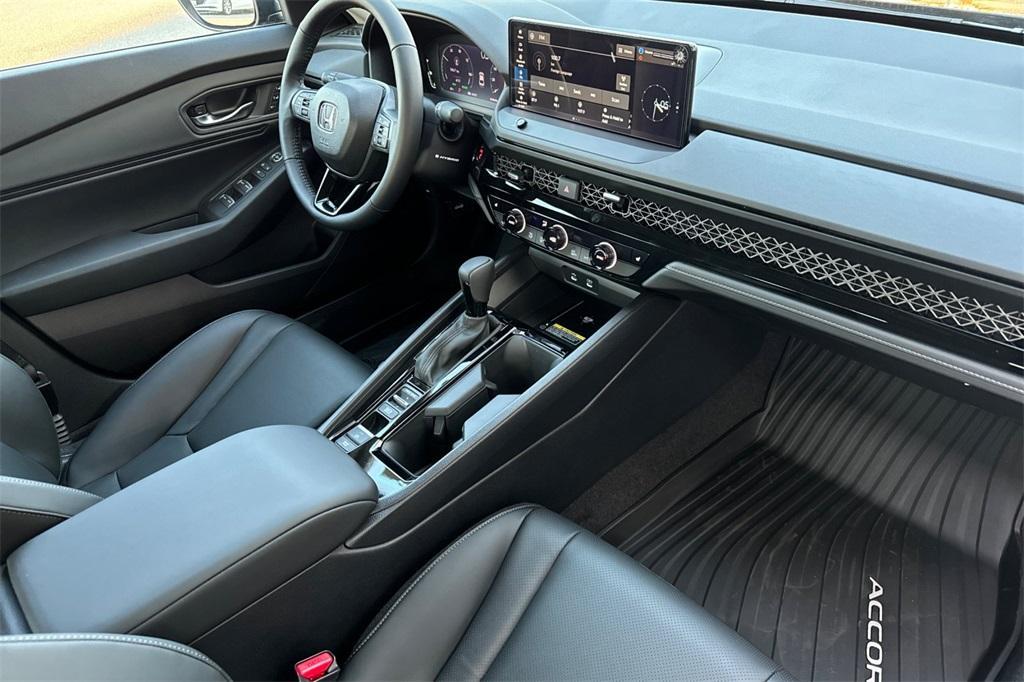 new 2025 Honda Accord Hybrid car, priced at $35,685